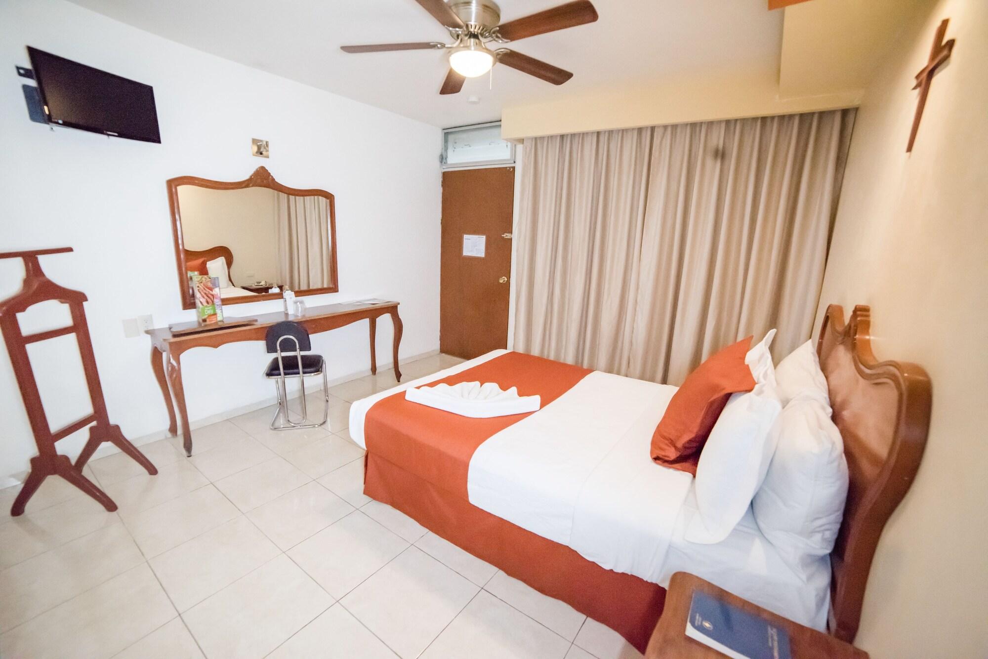 אגואסקליינטס Hotel Elizabeth Central מראה חיצוני תמונה