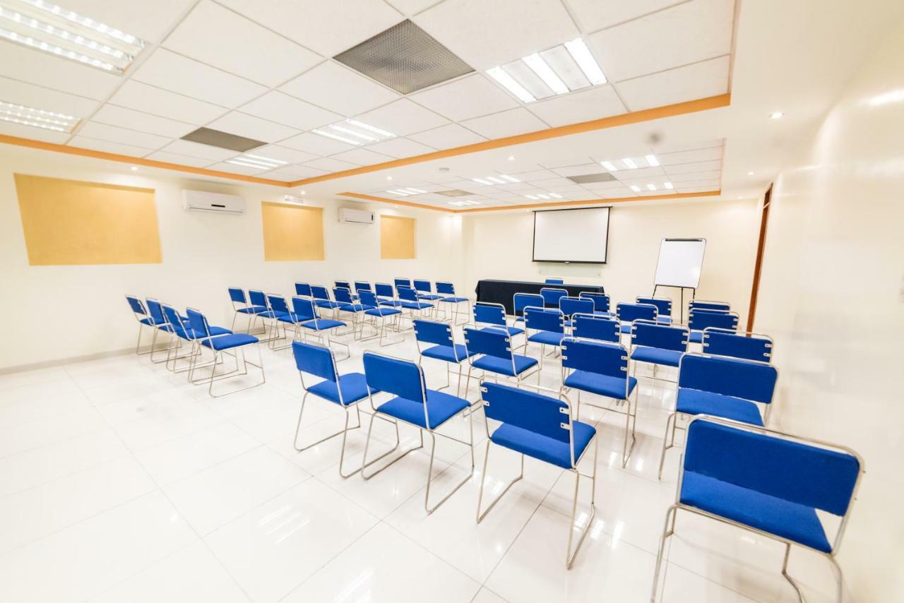 אגואסקליינטס Hotel Elizabeth Central מראה חיצוני תמונה